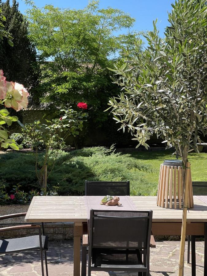 La Colliniere Hotell Sainte-Gemme-Moronval Eksteriør bilde