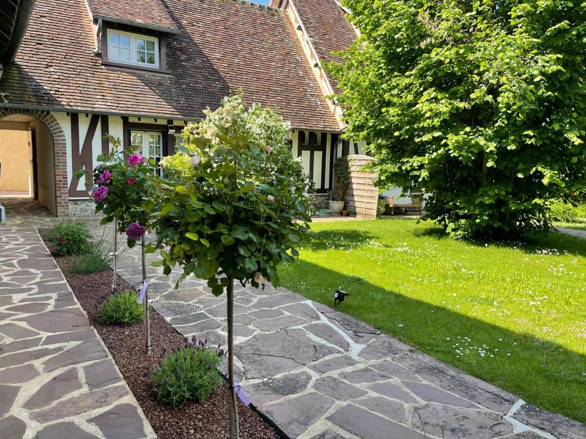 La Colliniere Hotell Sainte-Gemme-Moronval Eksteriør bilde